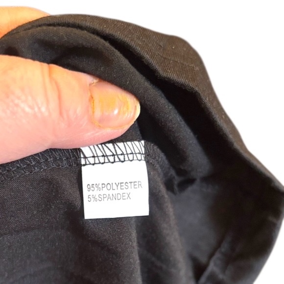 NWOT-Black and Multicolor Patchwork Sleeve Women's Blouse - Picture 2 of 8